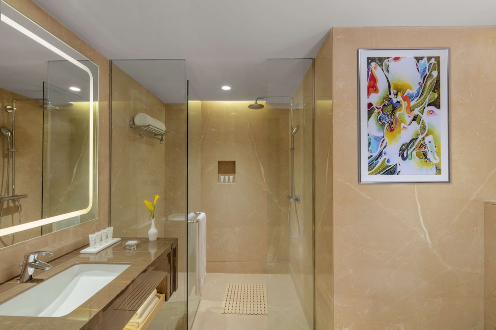 Radisson Gurugram Udyog Vihar 46/48