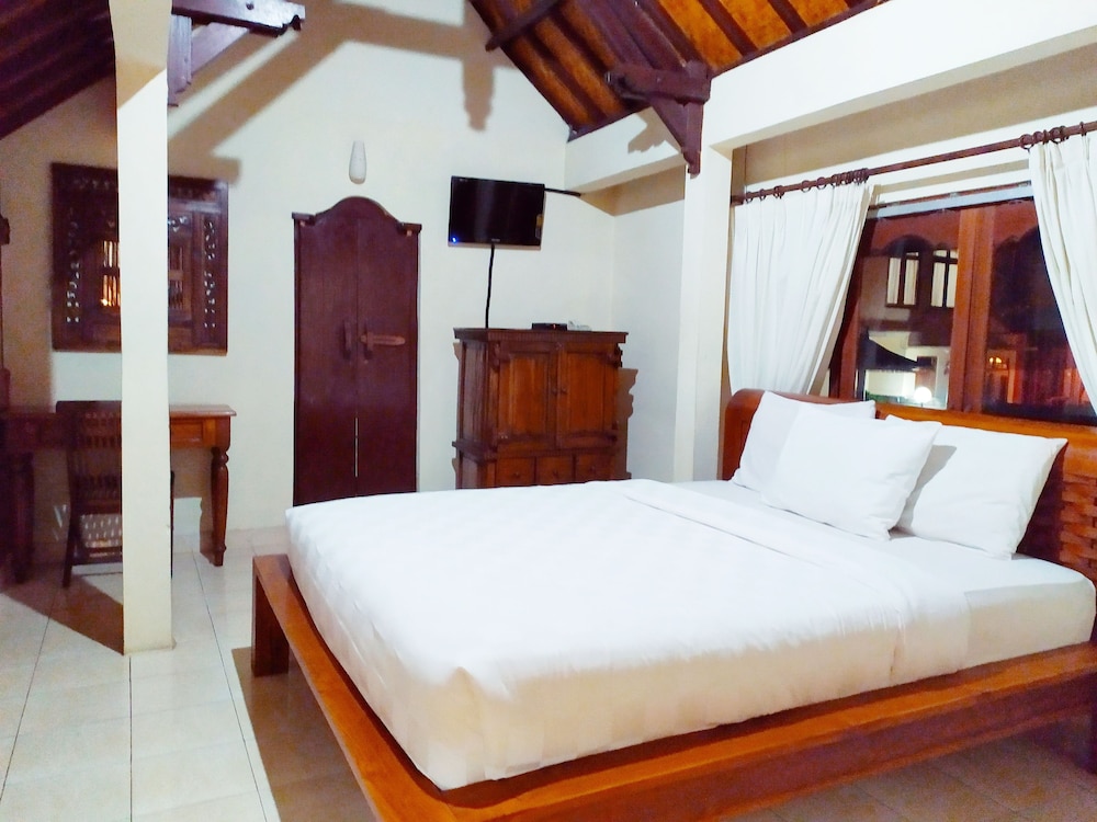 Pande Permai Bungalows 16/47