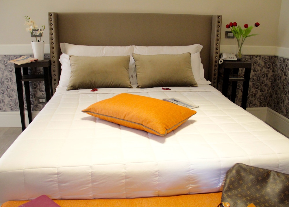 Fragrance St Peter Hotel 25/70