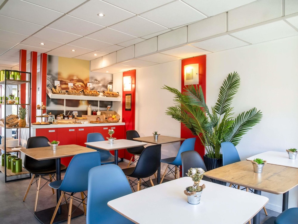 ibis Cannes Plage La Bocca 48/63