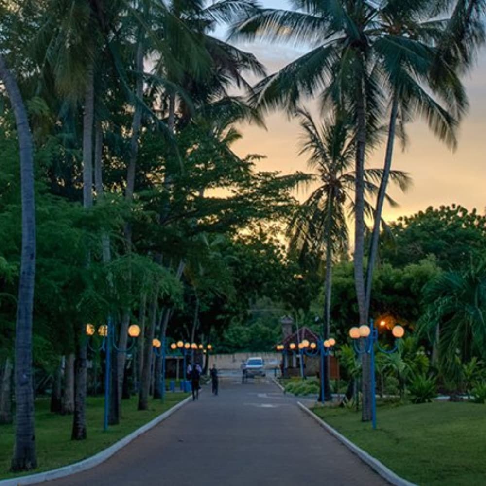 Sarova Whitesands Beach Resort and Spa 67/73