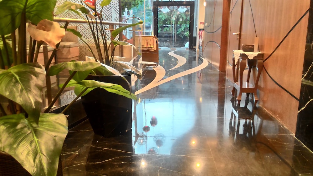 Clay Hotel Jakarta 16/29