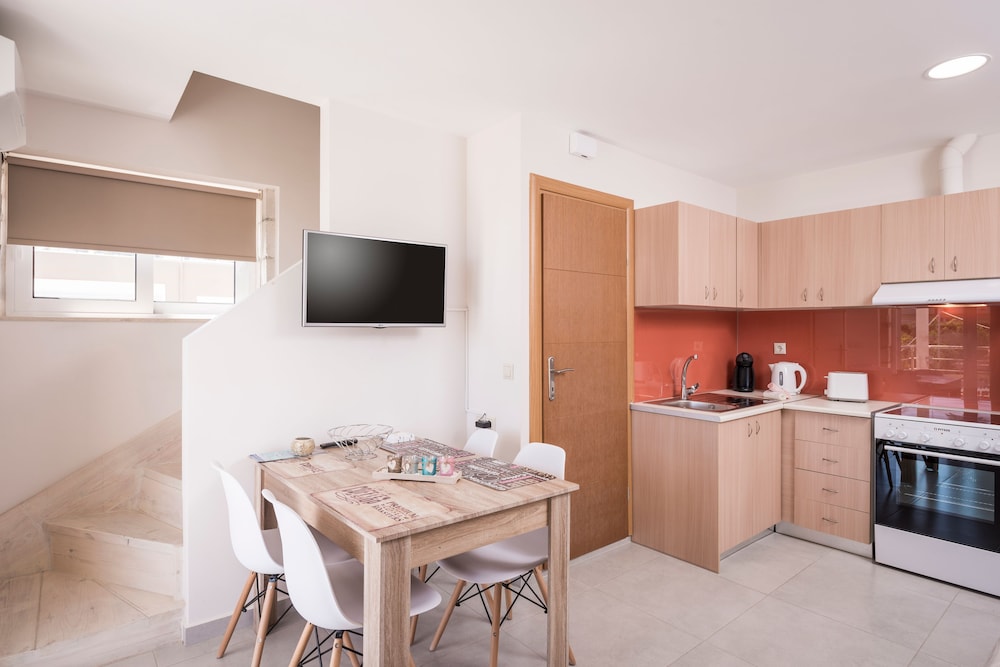 Athina Apartments 26/41