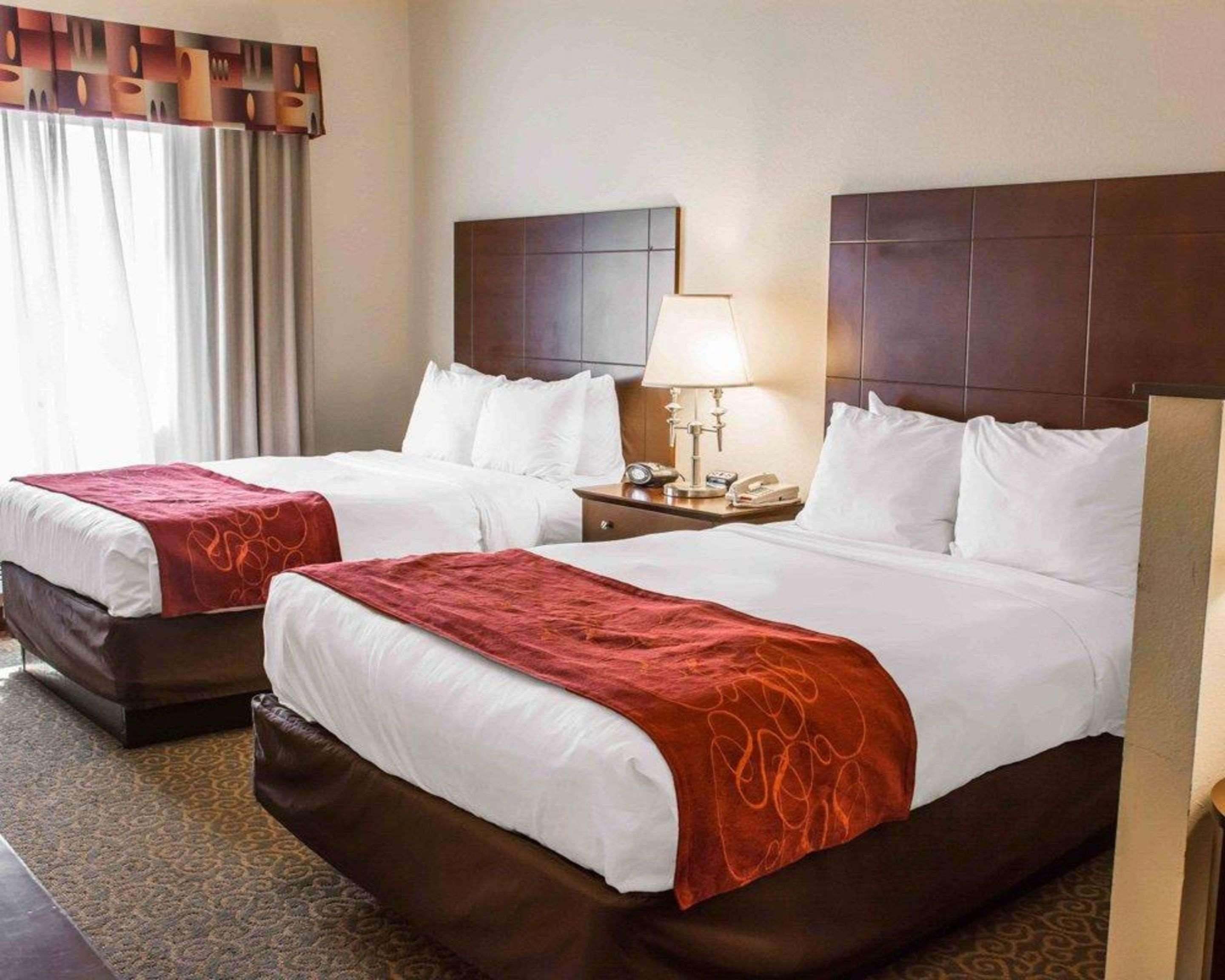SUITE, 2 DOUBLE BEDS, ACCESSIBLE
