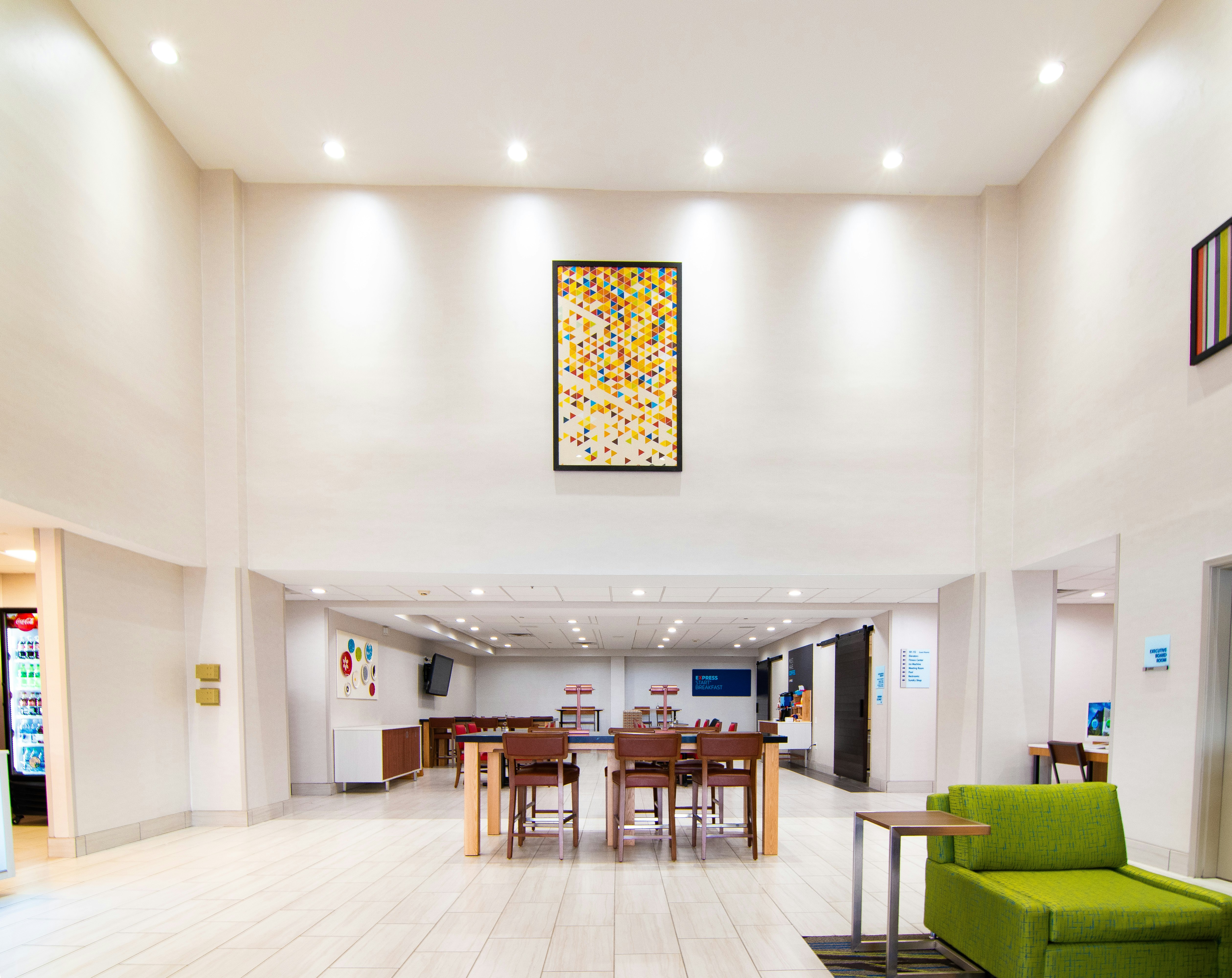 Holiday Inn Express Suites Indianapolis Northwest An Ihg Hotel 9/51