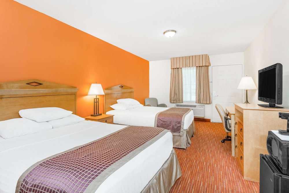 SureStay Hotel by Best Western Manning 18/39