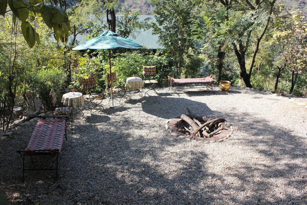 Neemrana's Glasshouse on the Ganges - 21st Century, Rishikesh 30/33