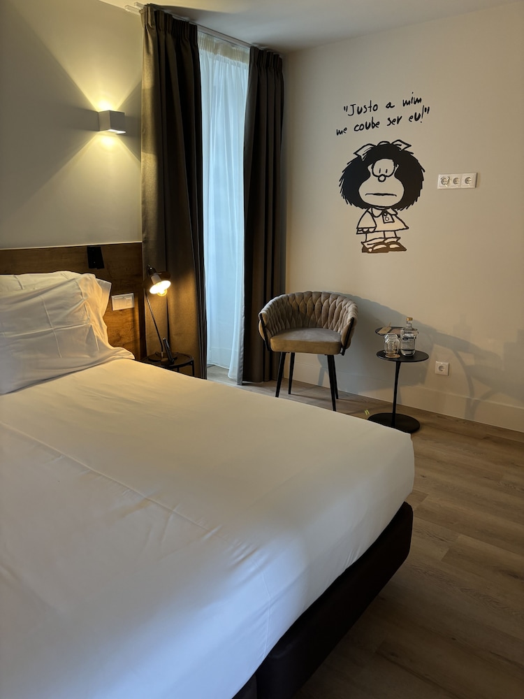 AZORES BOOK HOTEL 6/46