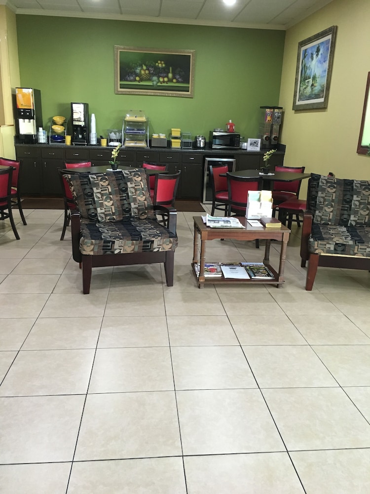 American Inn Pontotoc 26/46