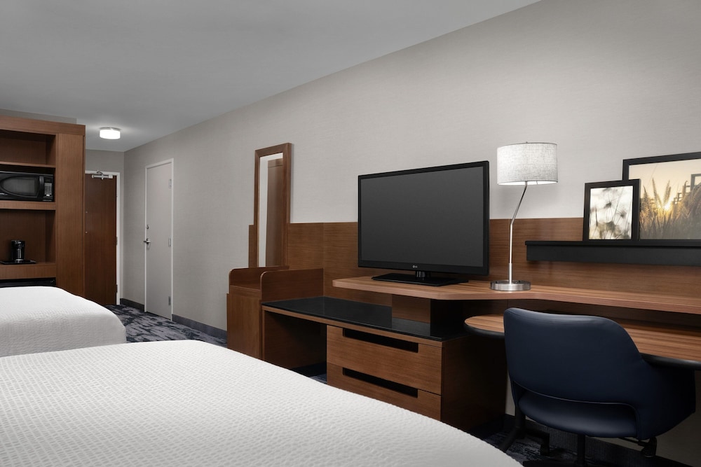Fairfield Inn & Suites Sioux Falls Airport 43/49