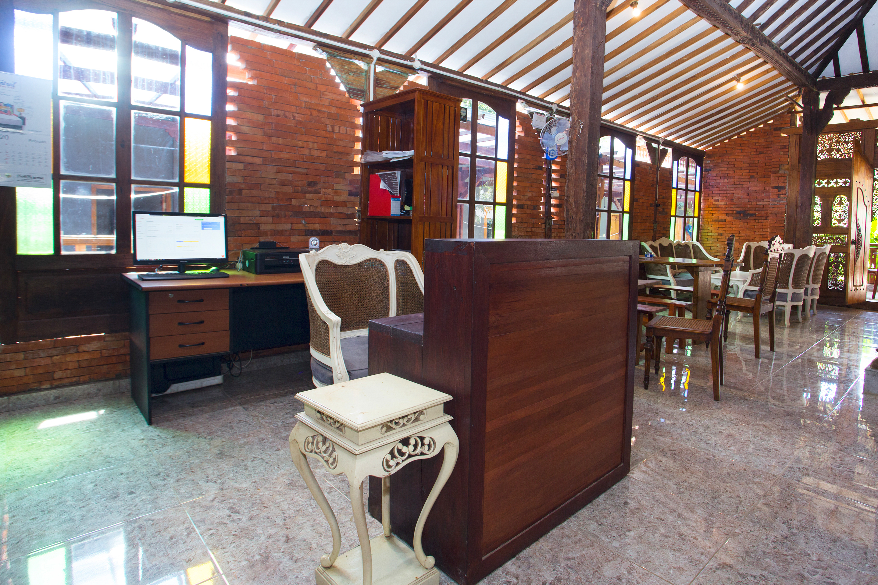 SPOT ON 2761 Pondok Kartini 27/38