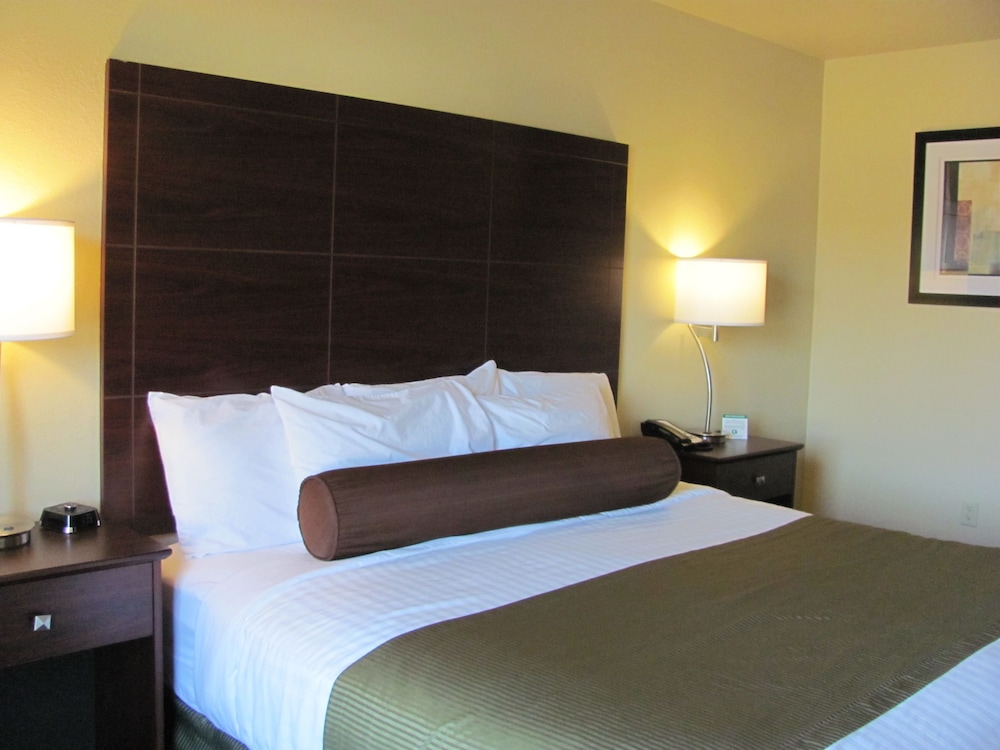 Cobblestone Inn & Suites - Ambridge 23/49