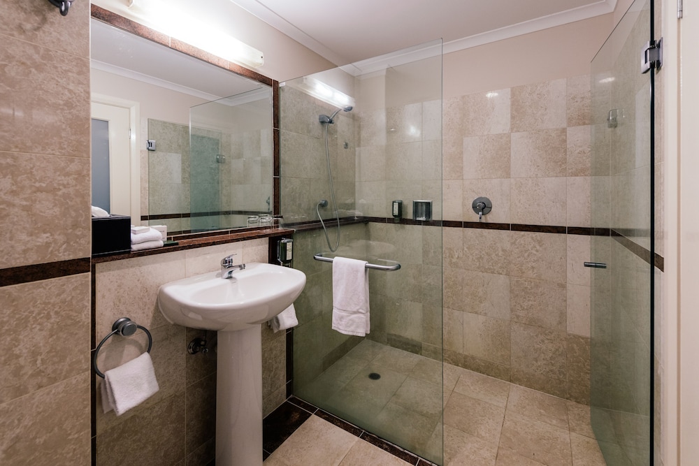 45 Joondalup Resort Country Club Blvd 8/44