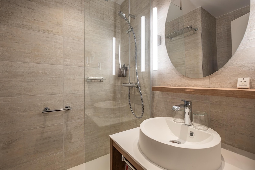 Hotel Arcanse by Inwood Hotels 65/68