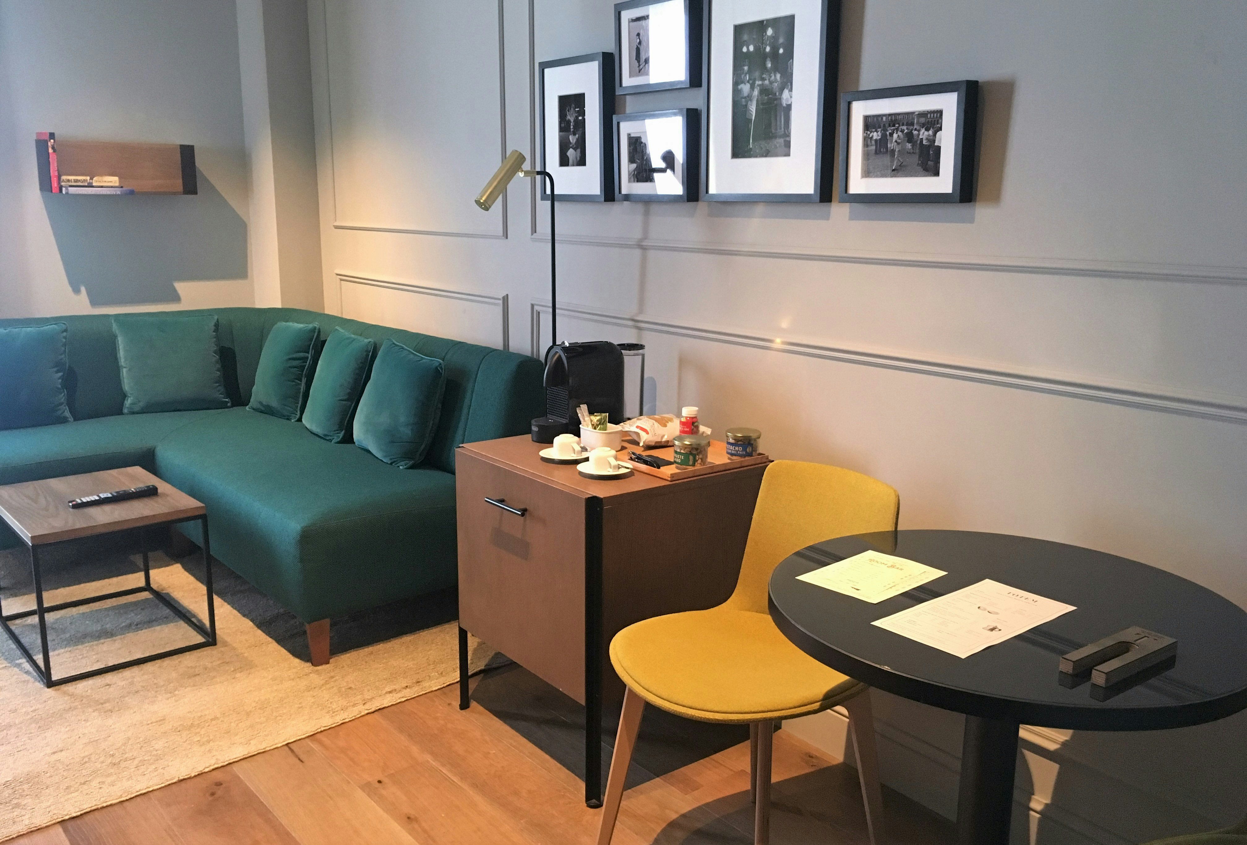 Totem Madrid 60/82