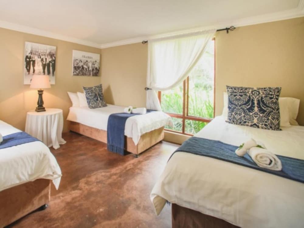 2 Bedrooms, Family, 1 Double and 3 Single Beds