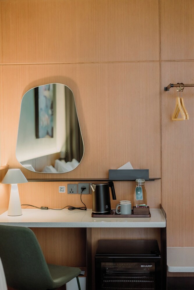 Jiro Hotel 47/50