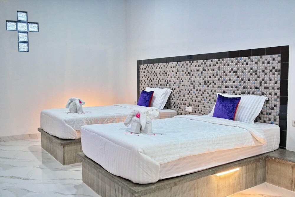 Seamount Hotel 15/50