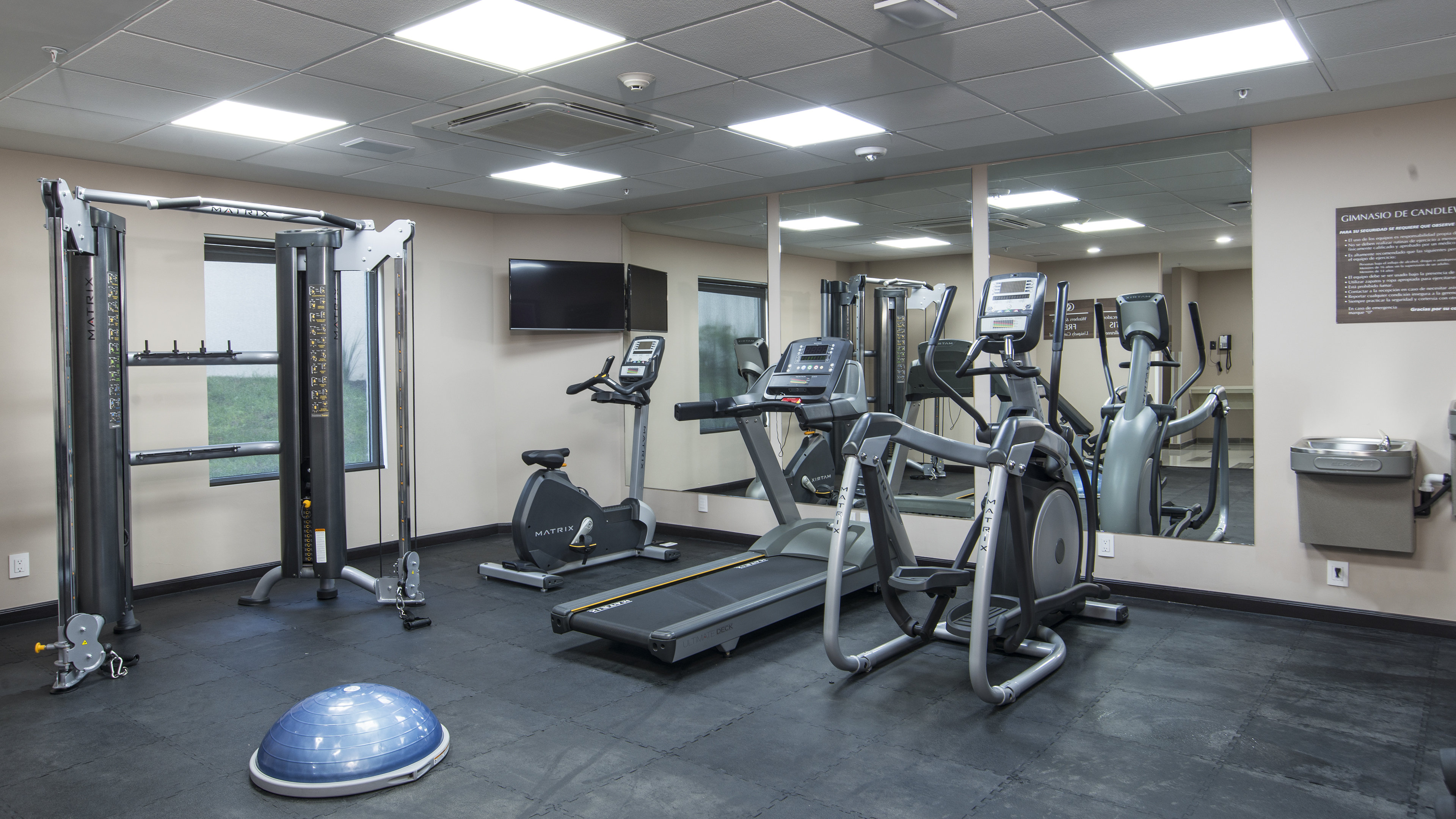 CANDLEWOOD SUITES QUERETARO JURIQUILLA 41/71