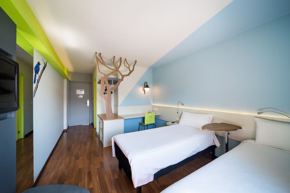 ibis Styles Curitiba Centro Civico 23/50