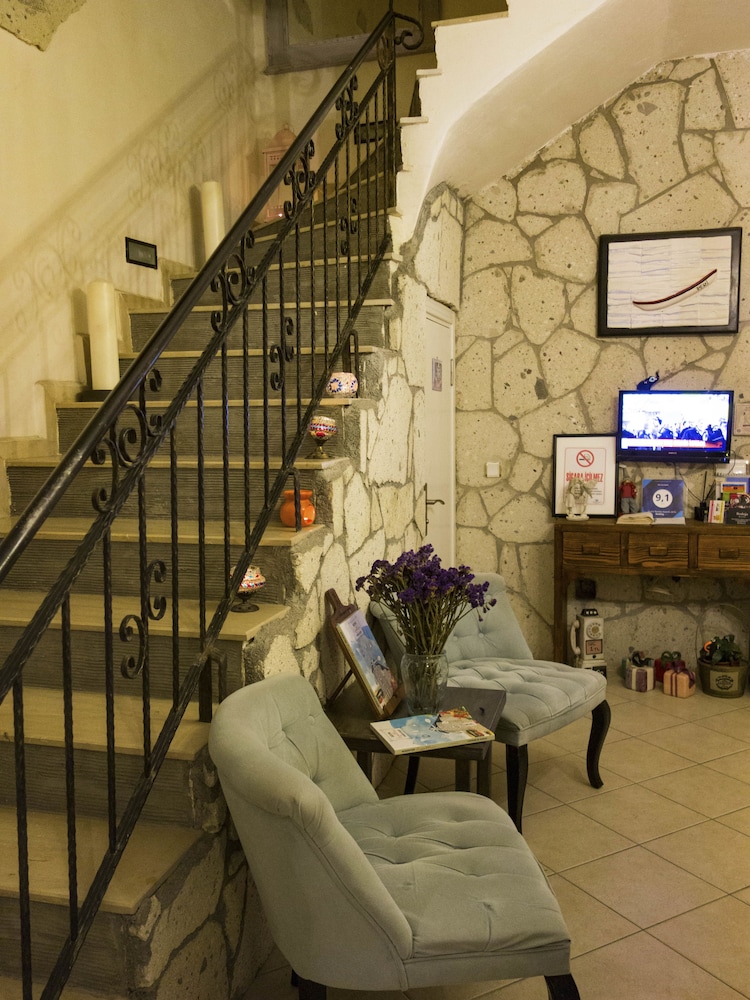 Peri Art Hotel 31/43