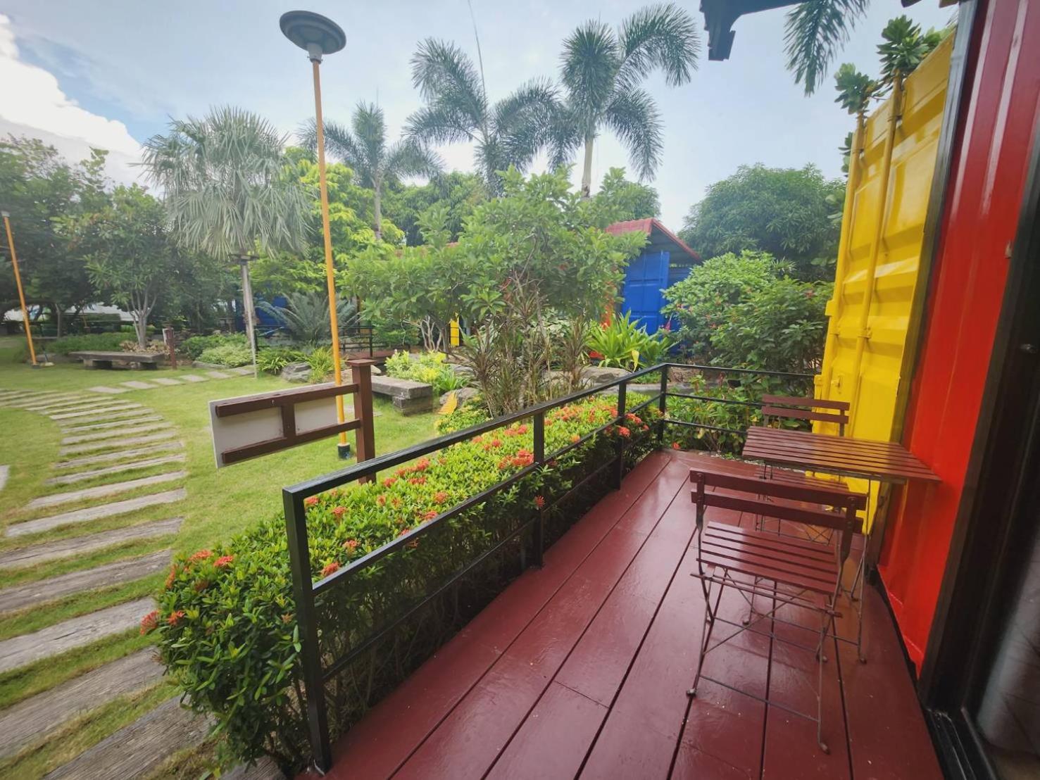 Beach Box At Pran 74/80