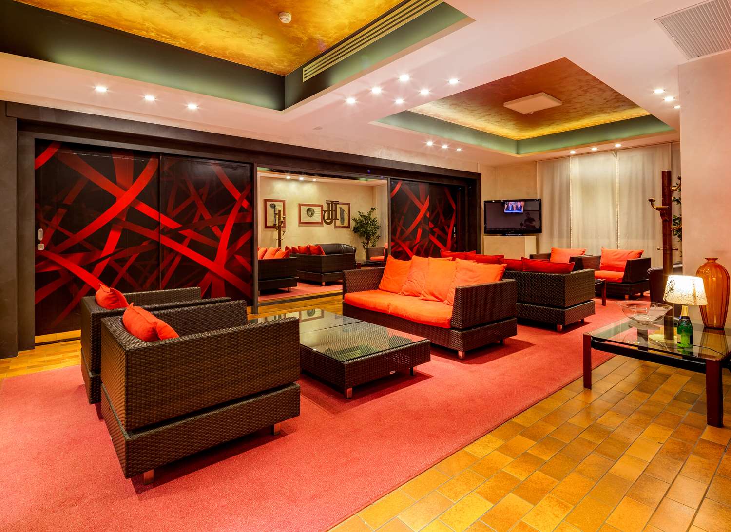 Jet Hotel Sure Hotel Collection By Best Western 38/75