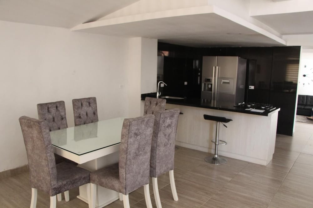 Casa Laureles Hotel 35/50