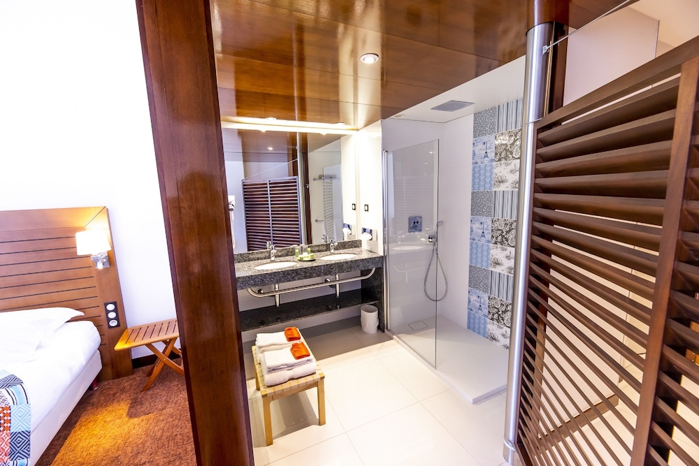 HOTEL LE GRAND PAVOIS 28/87