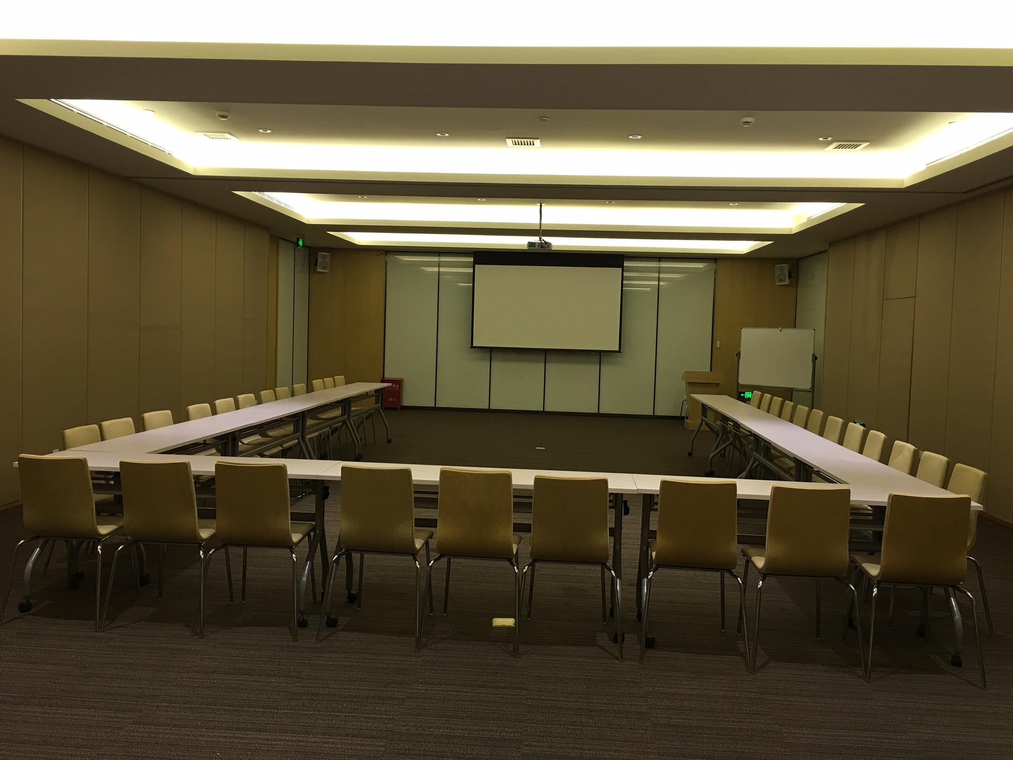 Ji Hotel Shanghai Oriental Pearl Tower 12/15