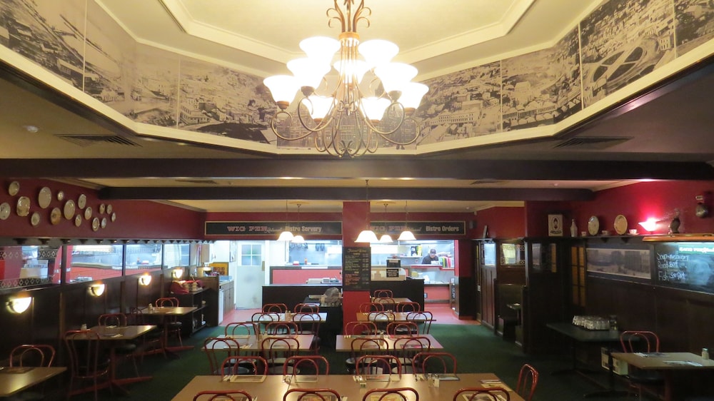 restaurant-cafeteria