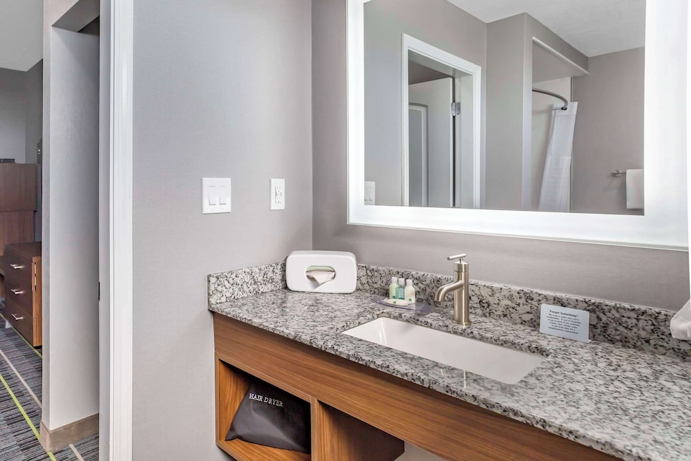 Quality Inn & Suites Livermore Wine Country 34/36
