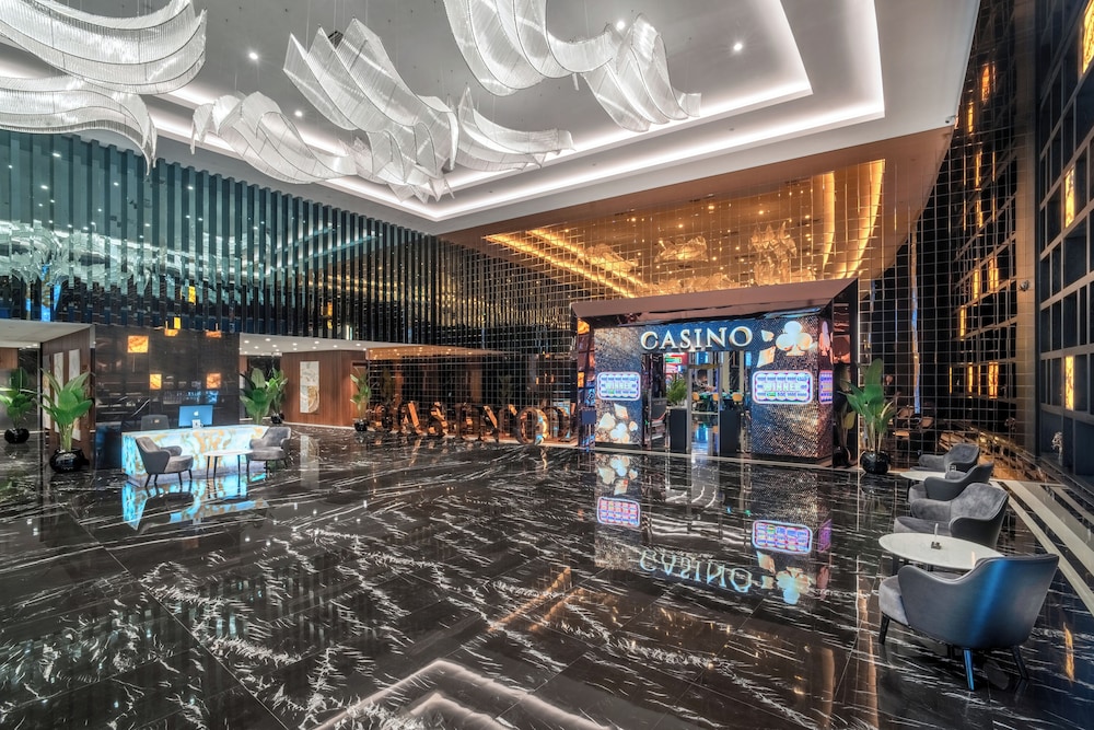 Grand Sapphire Resort 7/50
