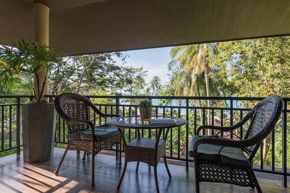 Anda Lanta Resort 52/74