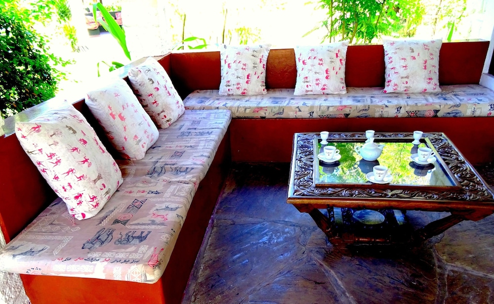 Doric Cottages Diani 23/50