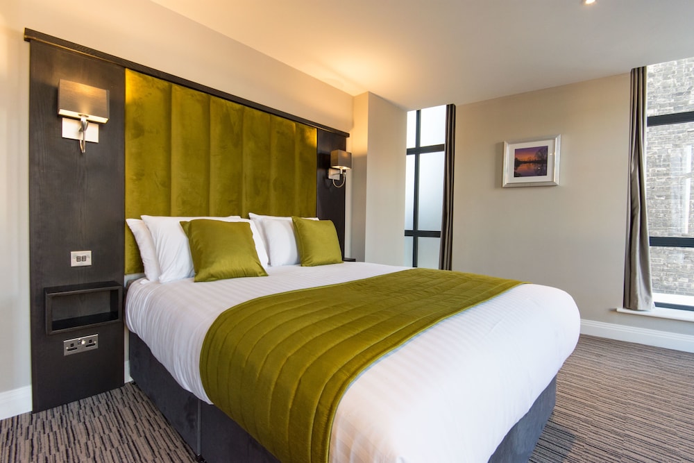 St Nicholas Hotel 6/42