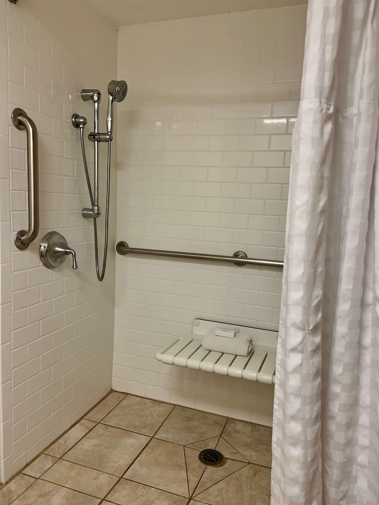 Motel6 Phoenix, AZ - Sky Harbor 55/56