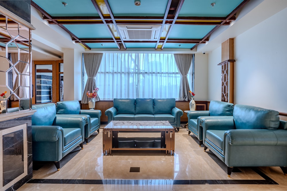 Hotel Lucky India 13/25