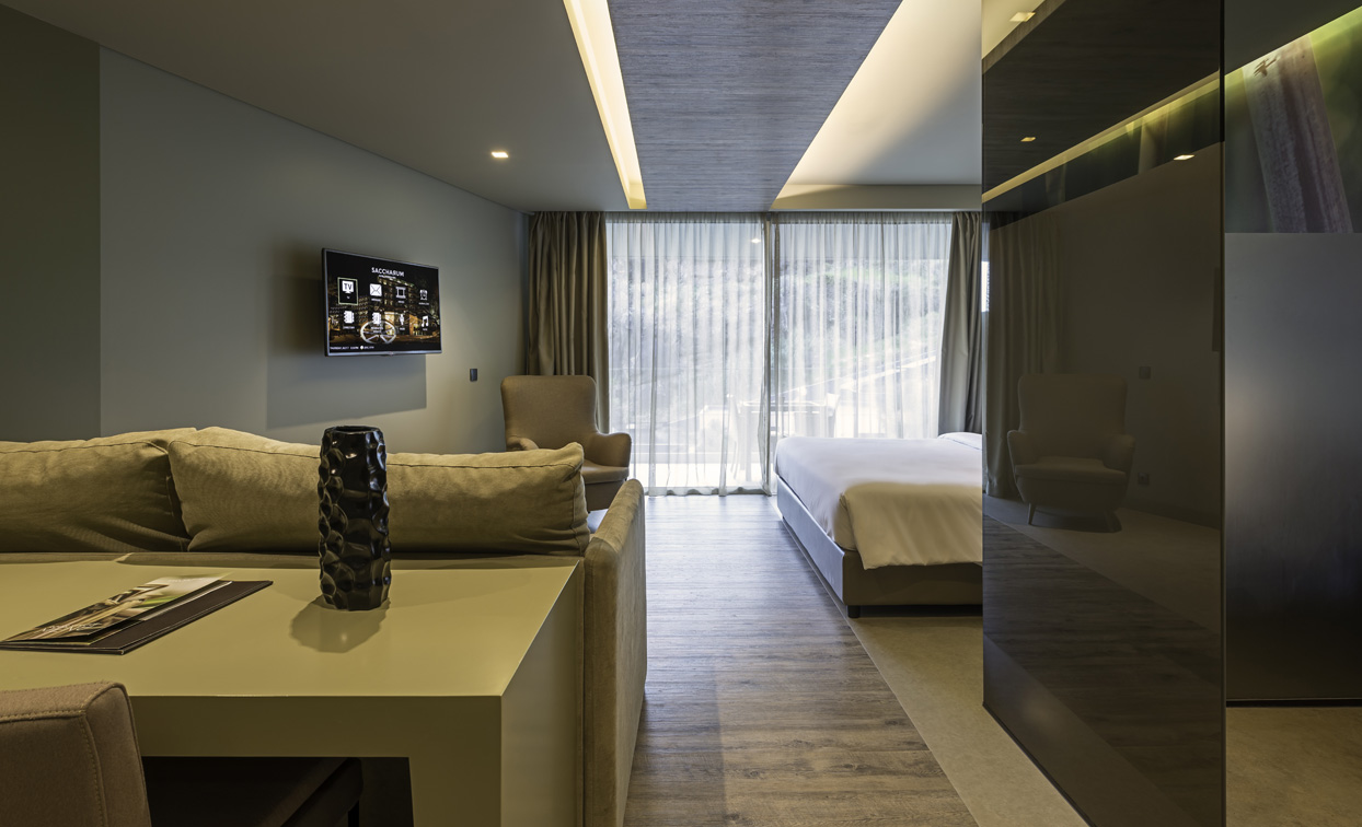 Suite, Lateral Side Sea View