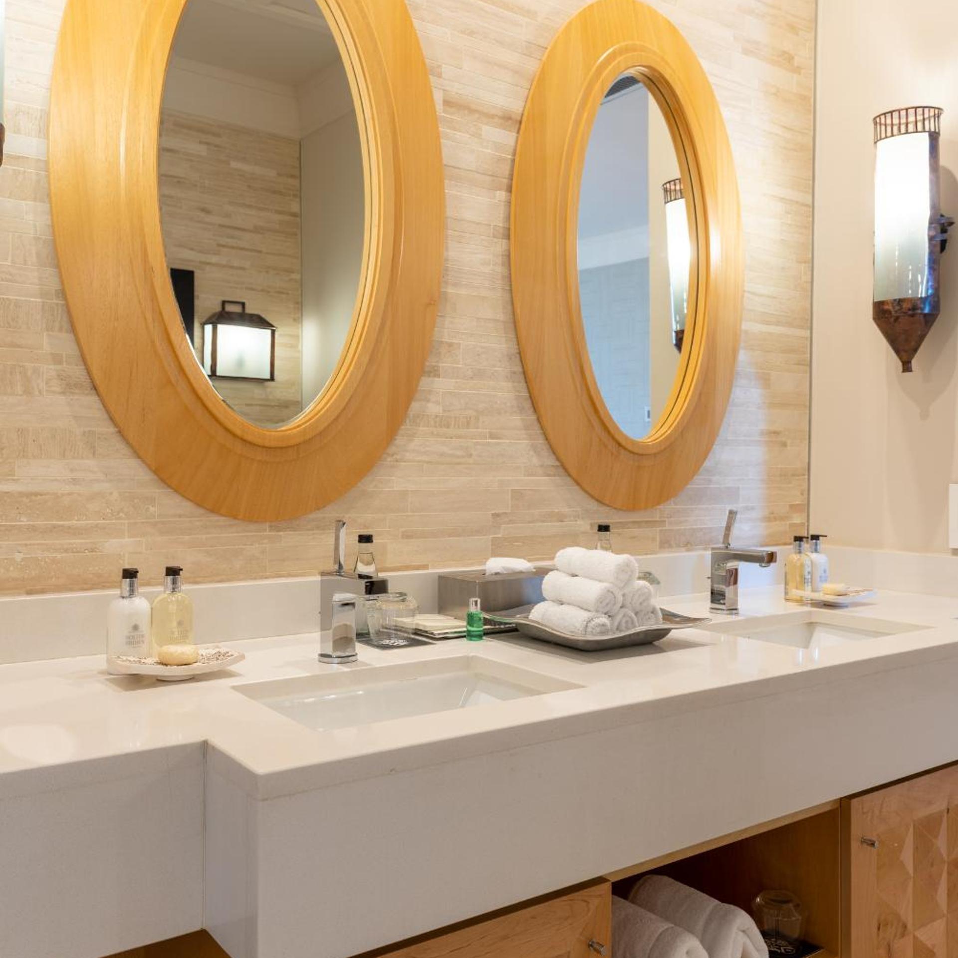 Presidential, Suite, Villa، Saxon Hotel Villas And Spa 5/6