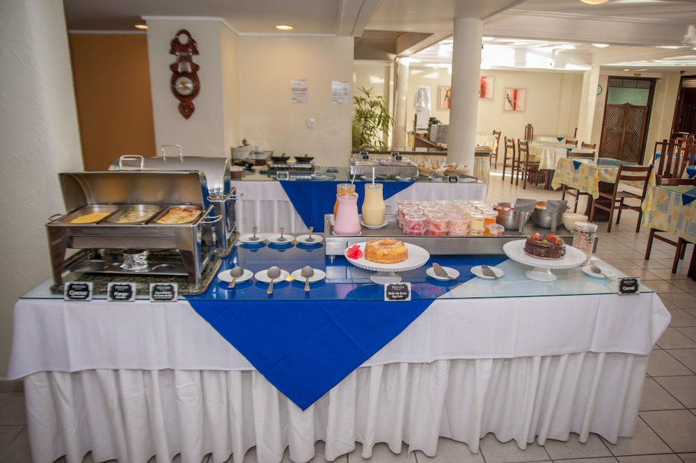 Pizzato Praia Hotel 46/60
