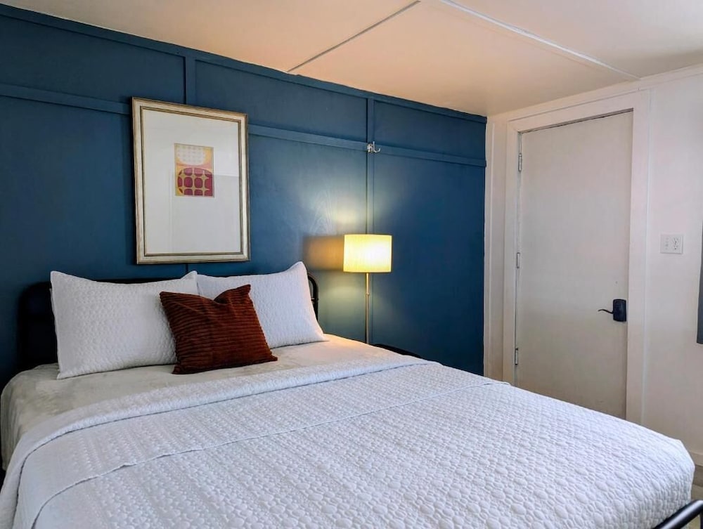 Scotty's Motel 23/50