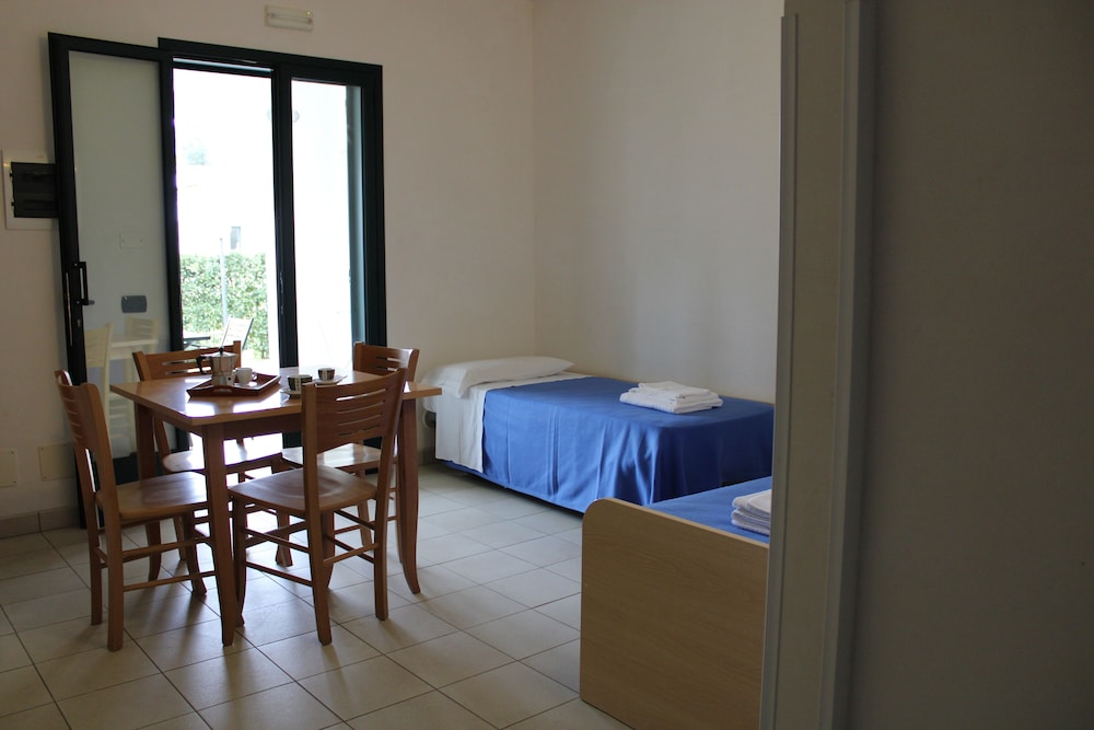 Blu Mare Village 19/50