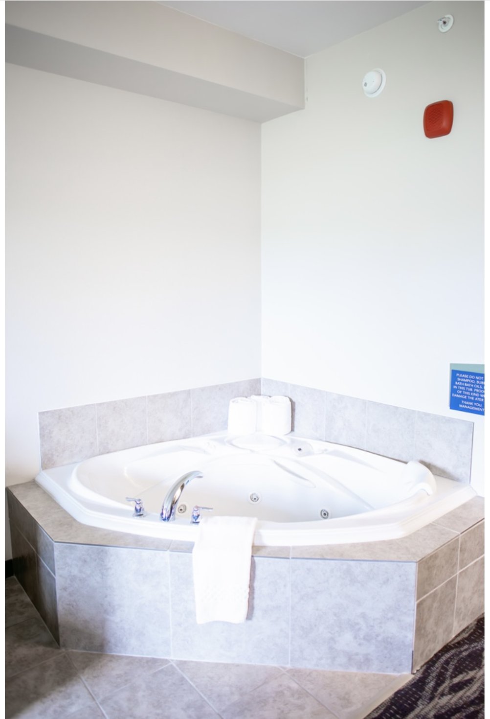 Cobblestone Inn & Suites - Clarinda 47/49