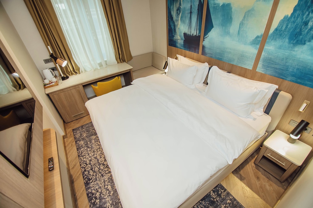 La Quinta by Wyndham Batumi 24/70