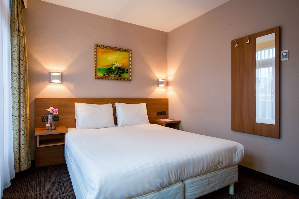 Dutch Design Hotel Vondelpark 17/50
