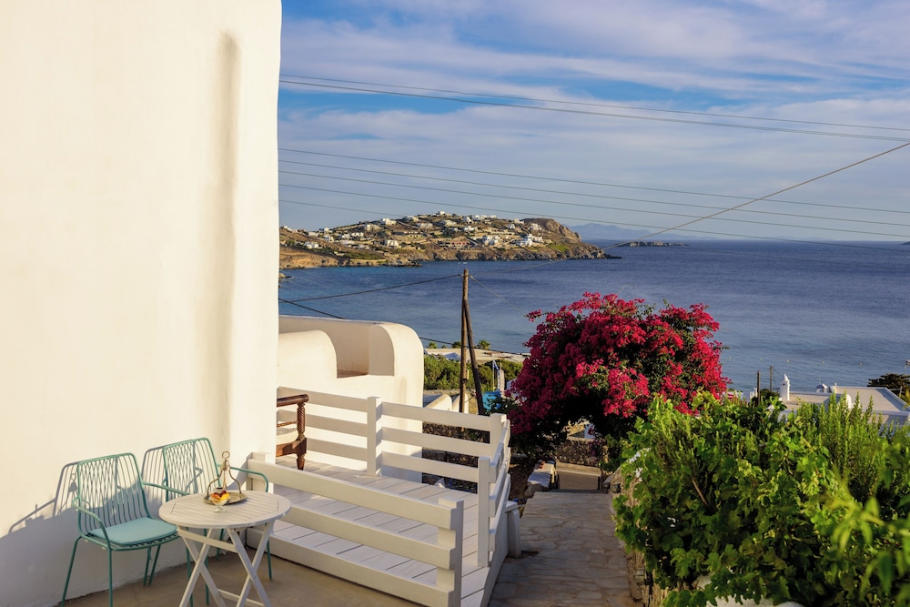 Mykonos Moussa Suites 43/50