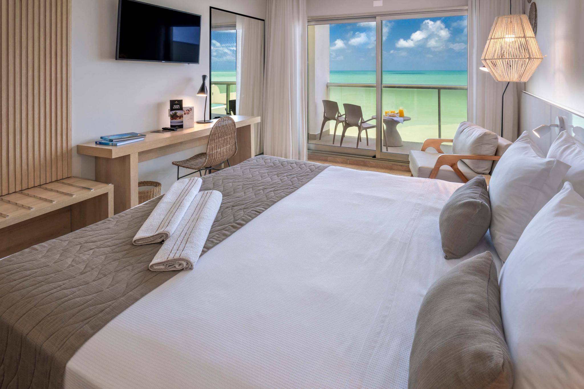 Room, Ocean Front