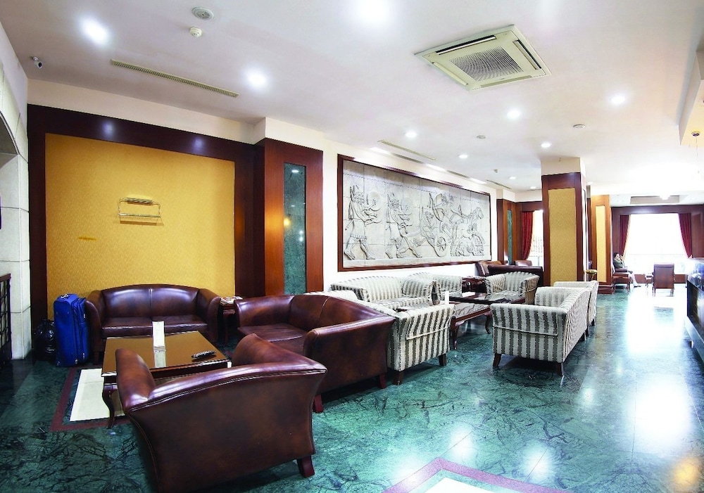 Benler Hotel 18/30