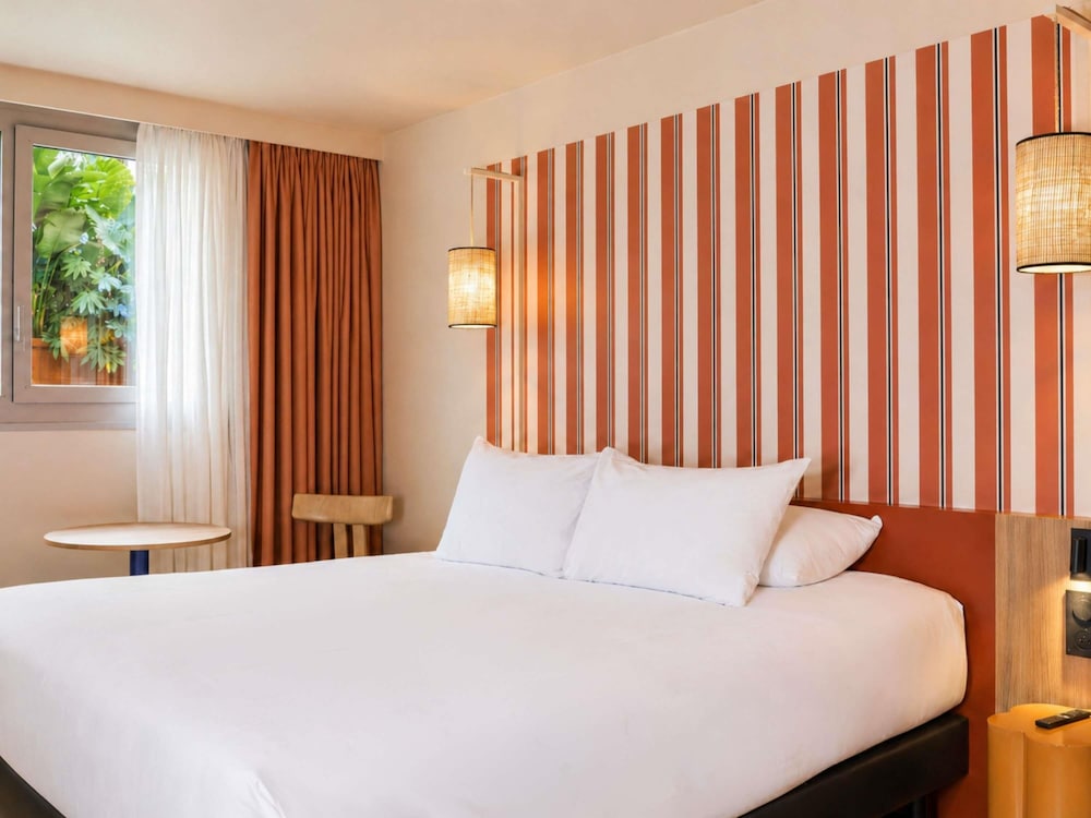 Mercure Nice Promenade Des Anglais 13/48